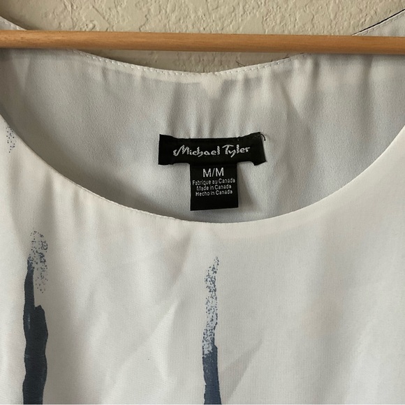 Michael Taylor Watercolor Artsy Tunic - Picture 3 of 5